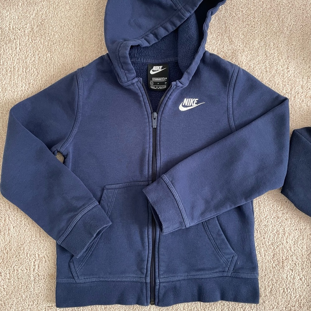 NIKE hoodie navy boys small MINT